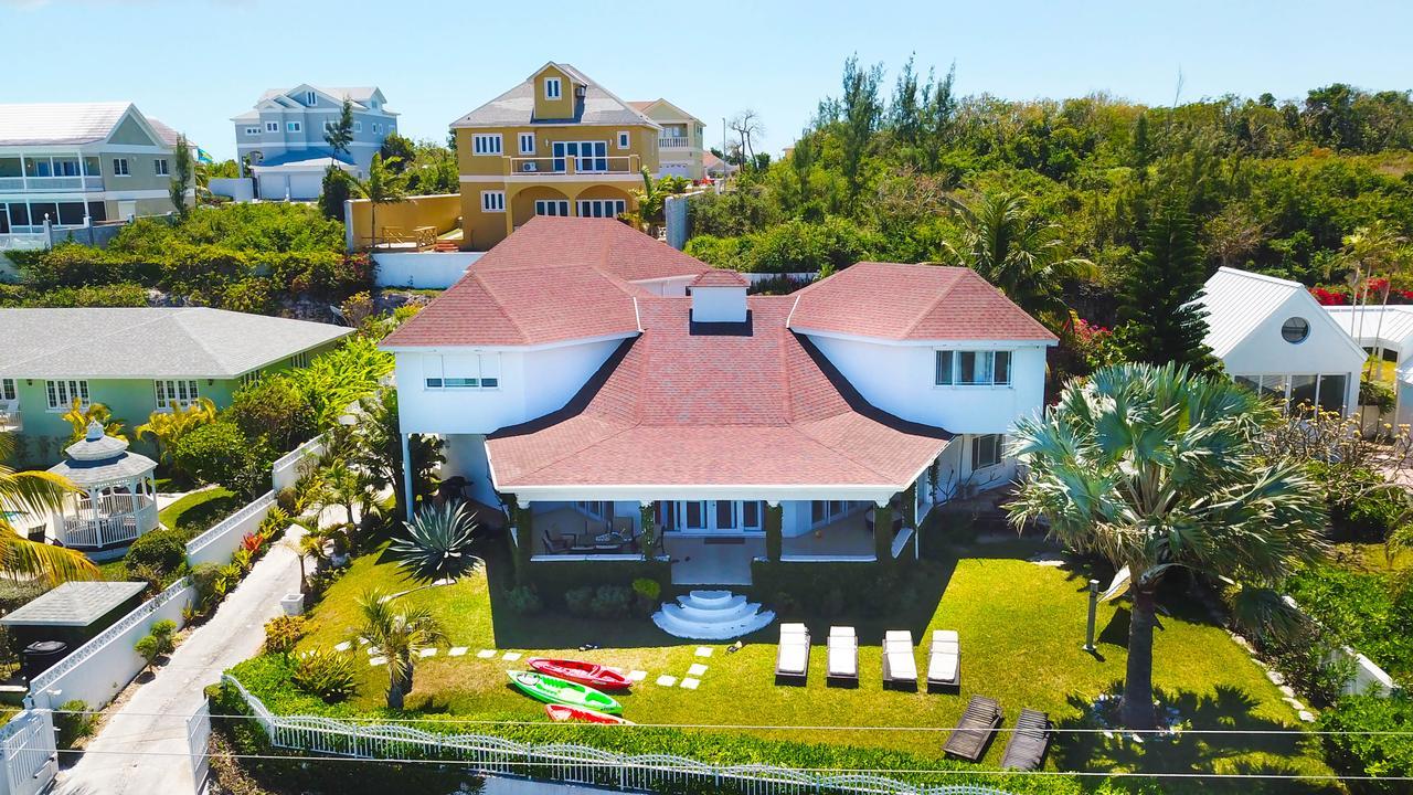 Four Bedroom Oceanfront Villa Nassau Exterior photo